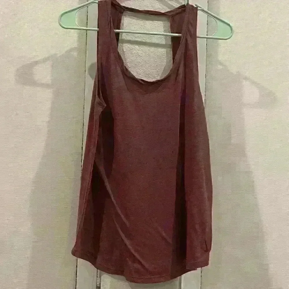 NIKE | Twist Yoga Sleeveless T-Shirt | Sz S | EUC